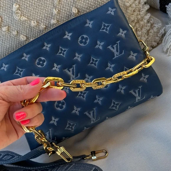 Louis Vuitton Navy Monogram Crossbody Bag - Picture 4 of 16